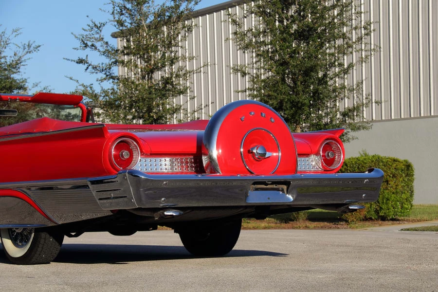 1961 Ford Galaxie 2nd Gen - Image 15 of 31