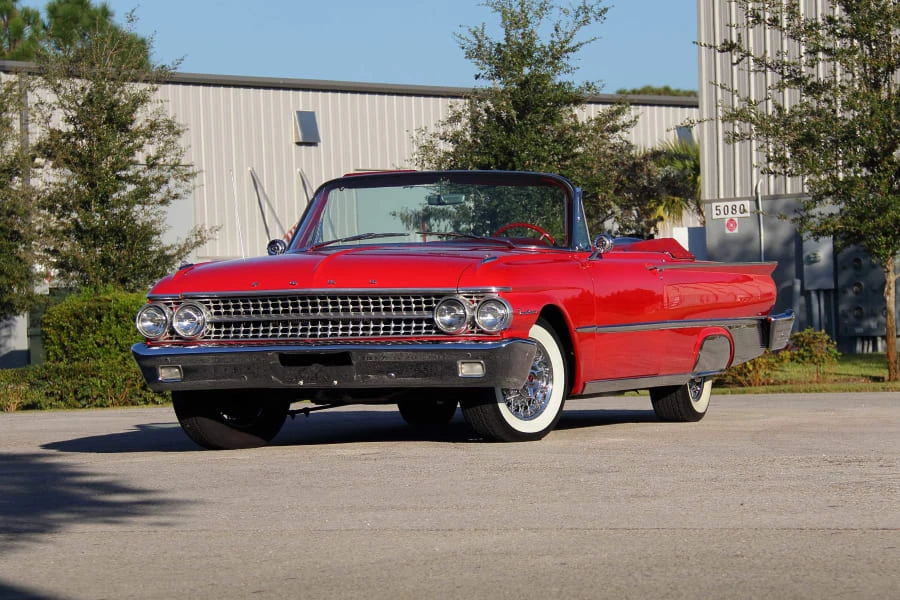 1961 Ford Galaxie 2nd Gen - Image 16 of 31