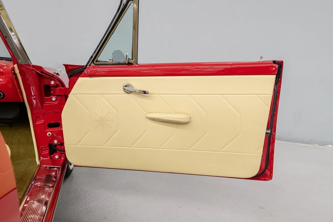 1961 Ford Galaxie 2nd Gen - Image 11 of 31