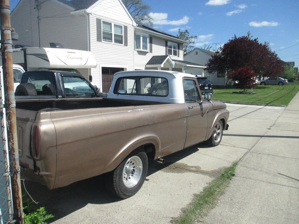 1961 Ford Econoline Pickup - Image 3 of 4
