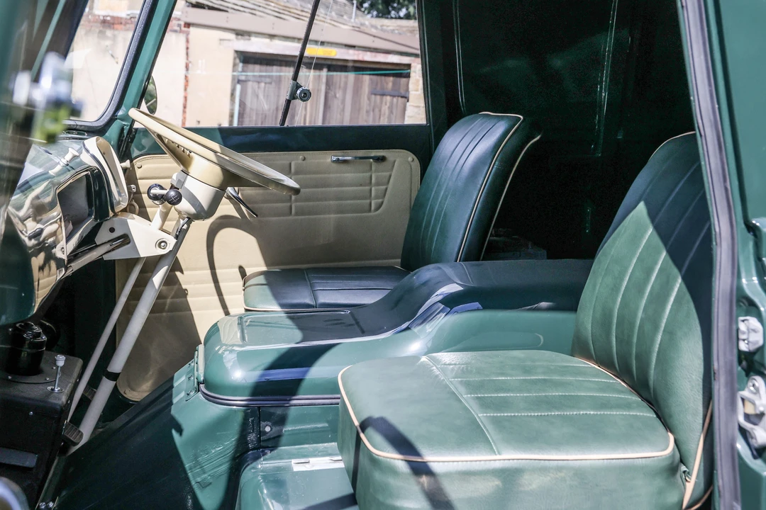 1961 Ford Econoline Van - Image 21 of 26