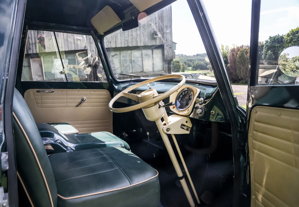 1961 Ford Econoline Van - Image 25 of 26