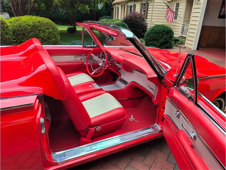 1961 Ford Thunderbird 3rd Gen - Image 8 of 20