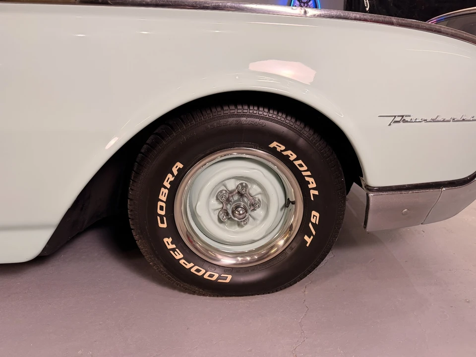 1961 Ford Thunderbird 3rd Gen - Image 3 of 21
