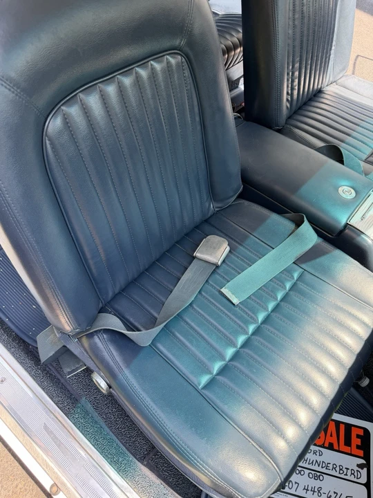1961 Ford Thunderbird 3rd Gen - Image 22 of 24