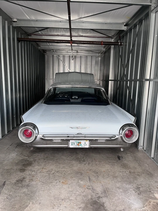1961 Ford Thunderbird 3rd Gen - Image 10 of 24