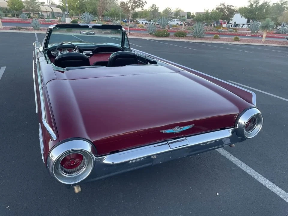 1961 Ford Thunderbird 3rd Gen - Image 10 of 17