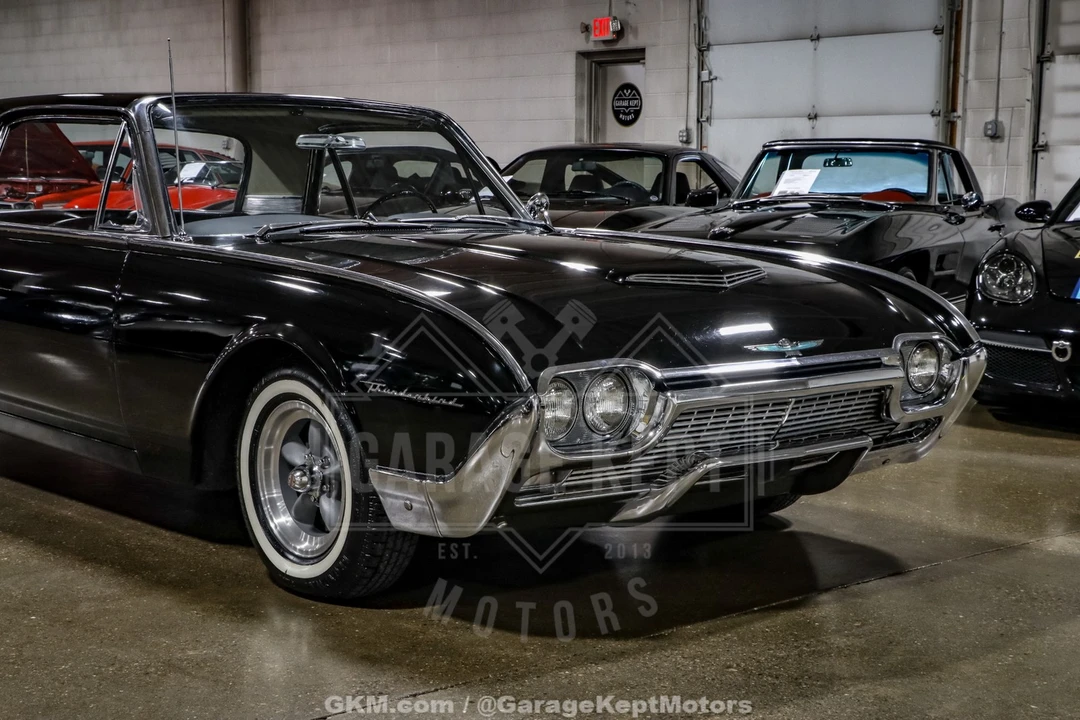 1961 Ford Thunderbird 3rd Gen - Image 14 of 21