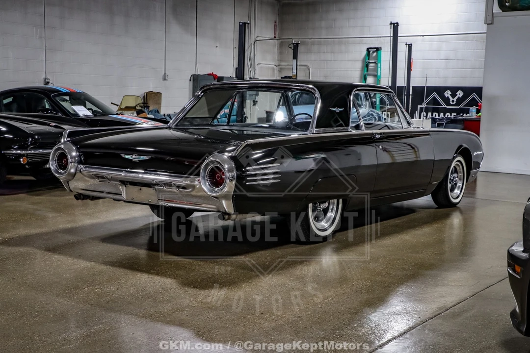 1961 Ford Thunderbird 3rd Gen - Image 9 of 21