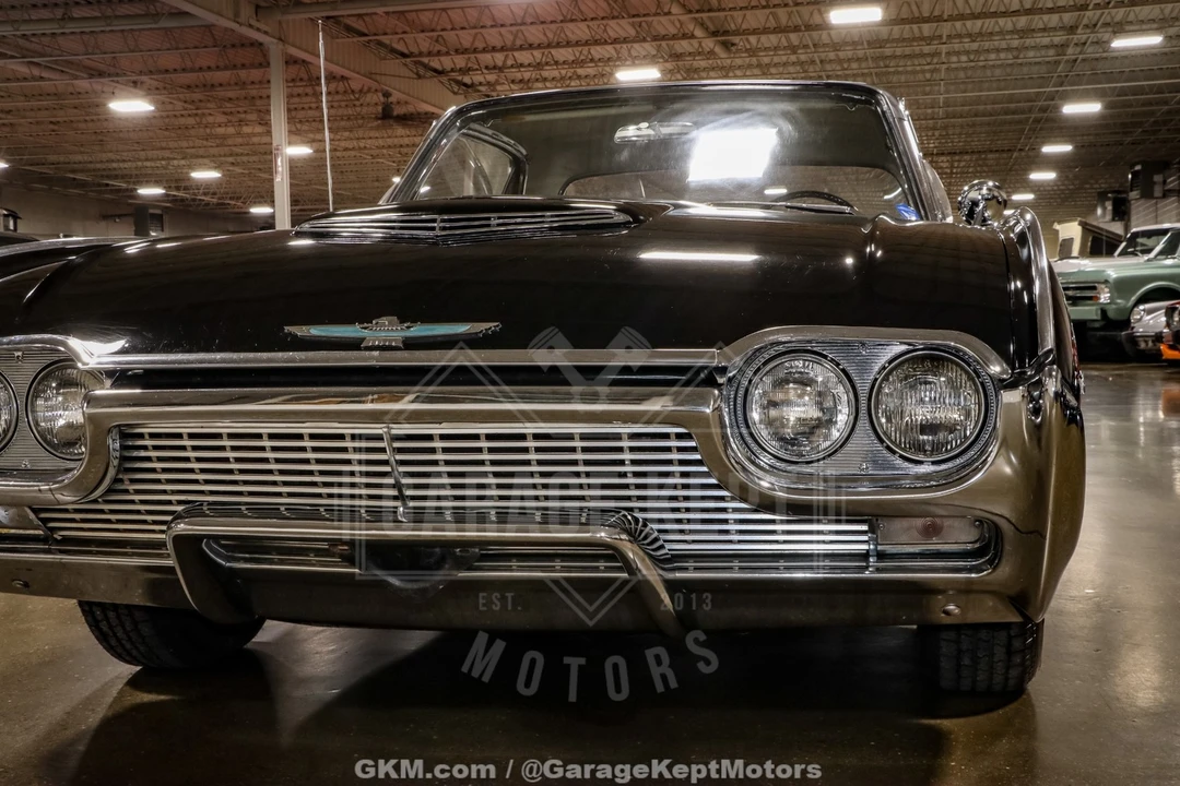 1961 Ford Thunderbird 3rd Gen - Image 19 of 21