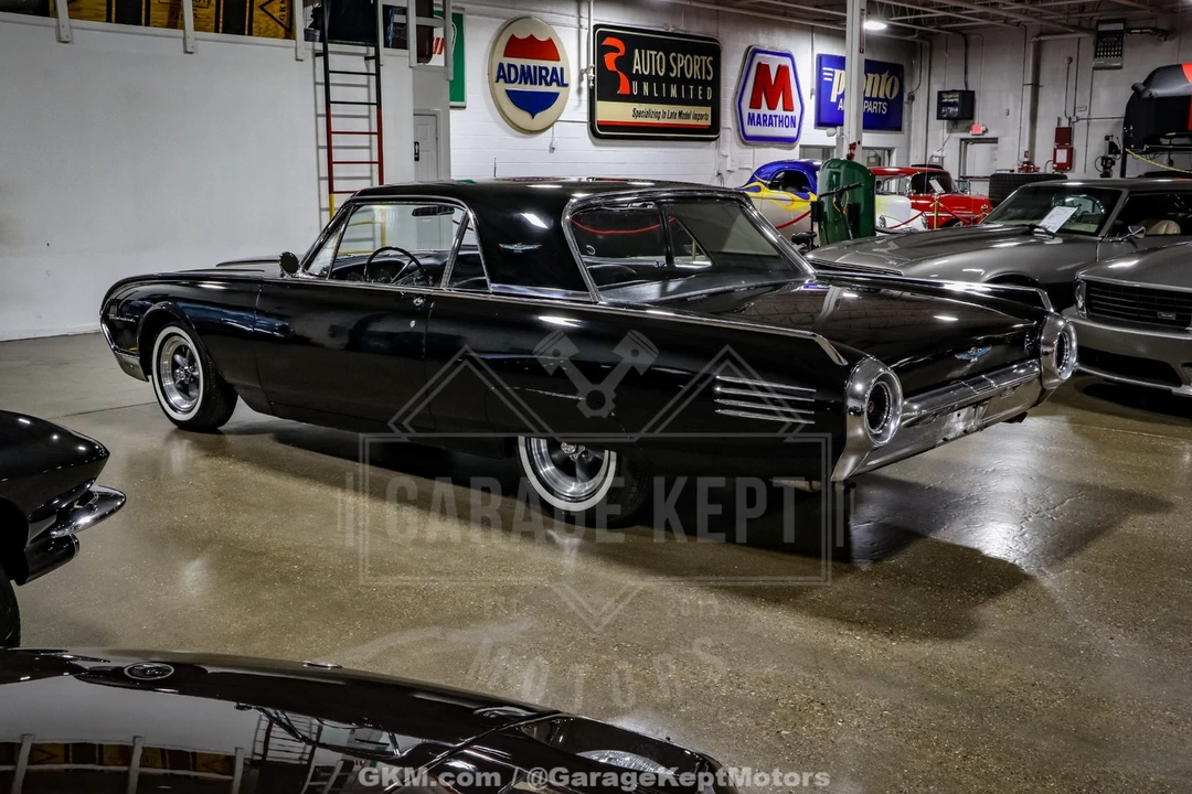 1961 Ford Thunderbird 3rd Gen - Image 7 of 21
