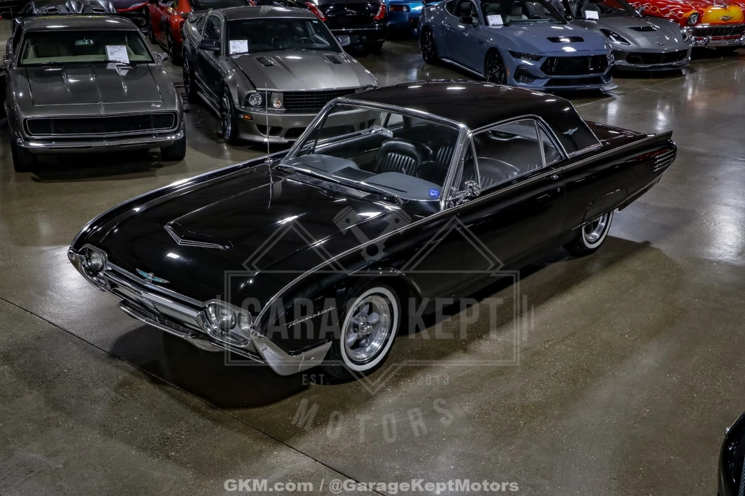 1961 Ford Thunderbird 3rd Gen - Image 4 of 21