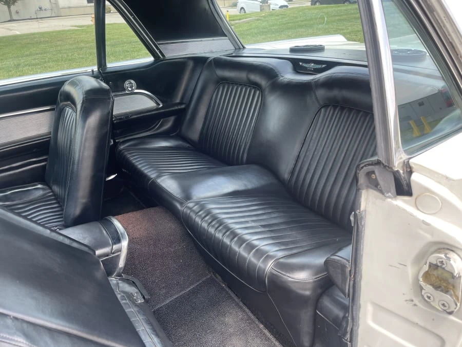 1961 Ford Thunderbird 3rd Gen - Image 15 of 19