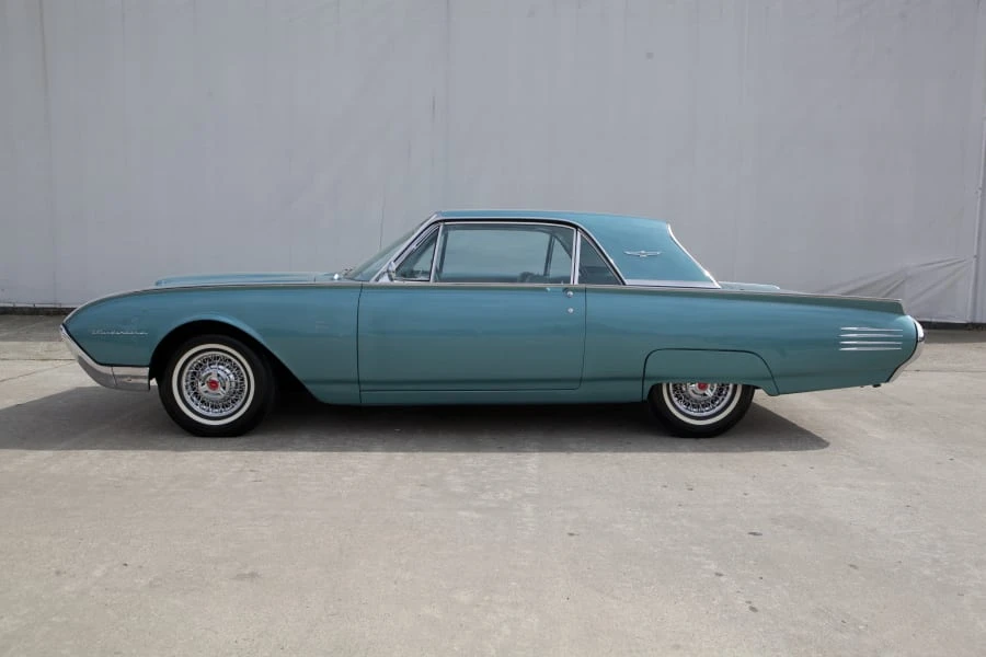1961 Ford Thunderbird 3rd Gen - Image 2 of 12