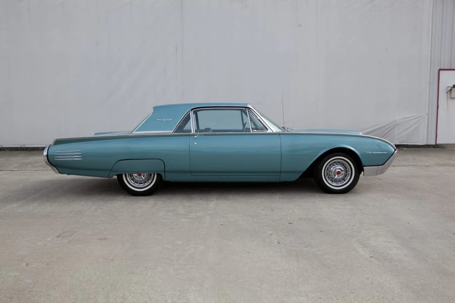1961 Ford Thunderbird 3rd Gen - Image 12 of 12