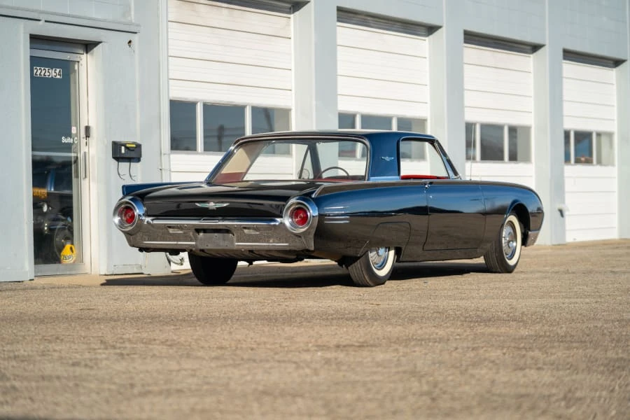 1961 Ford Thunderbird 3rd Gen - Image 3 of 21