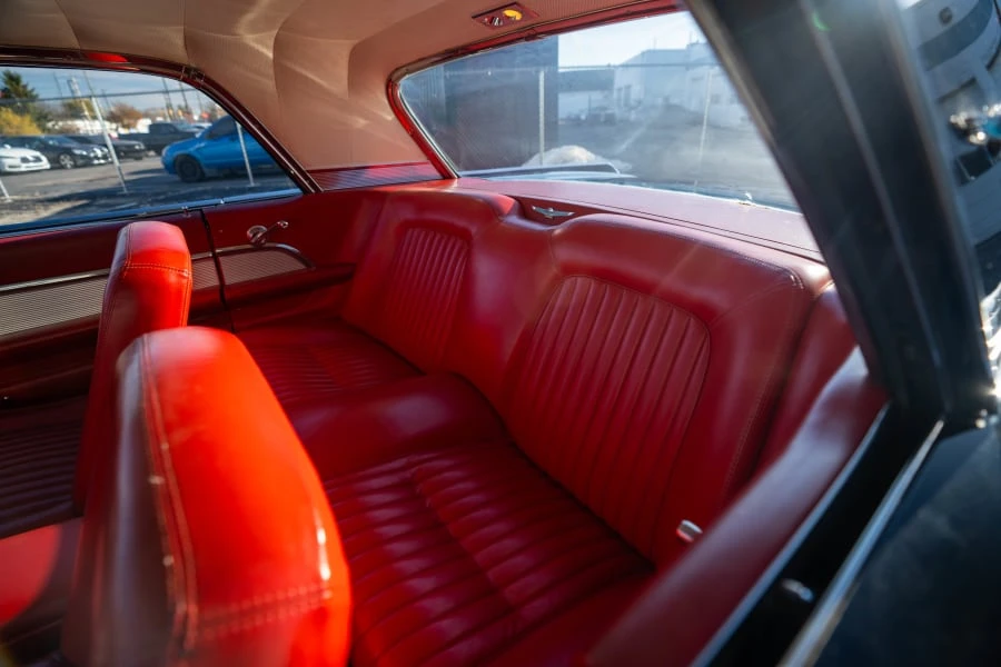1961 Ford Thunderbird 3rd Gen - Image 18 of 21