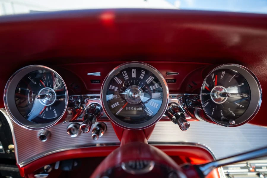1961 Ford Thunderbird 3rd Gen - Image 17 of 21