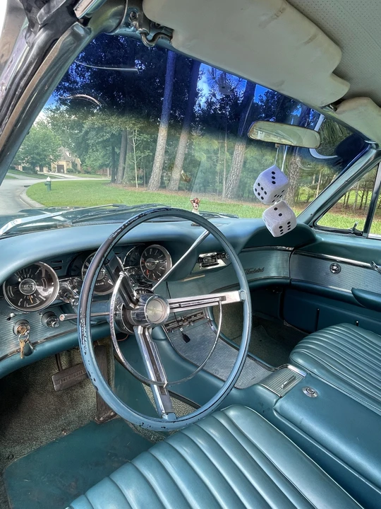 1961 Ford Thunderbird 3rd Gen - Image 25 of 31