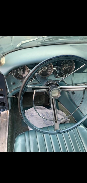 1961 Ford Thunderbird 3rd Gen - Image 26 of 31