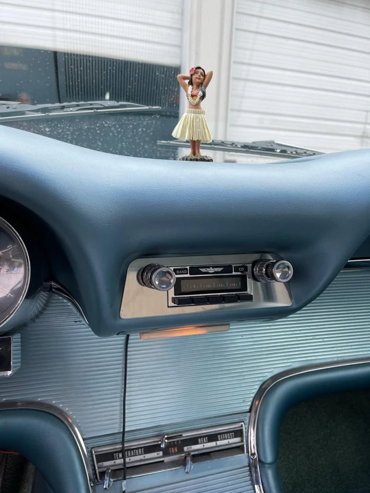 1961 Ford Thunderbird 3rd Gen - Image 31 of 31
