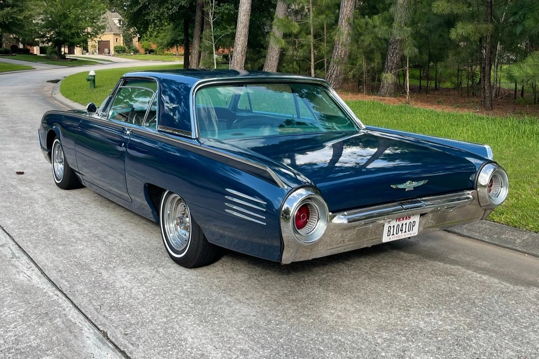 1961 Ford Thunderbird 3rd Gen - Image 6 of 31