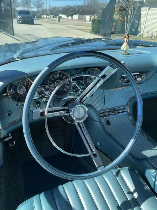 1961 Ford Thunderbird 3rd Gen - Image 27 of 31