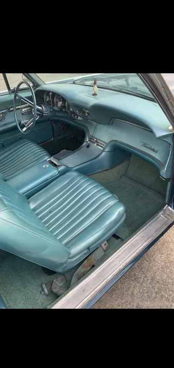 1961 Ford Thunderbird 3rd Gen - Image 21 of 31