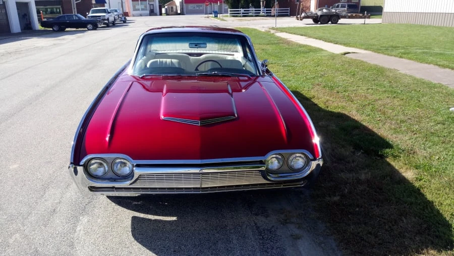 1961 Ford Thunderbird 3rd Gen - Image 11 of 12