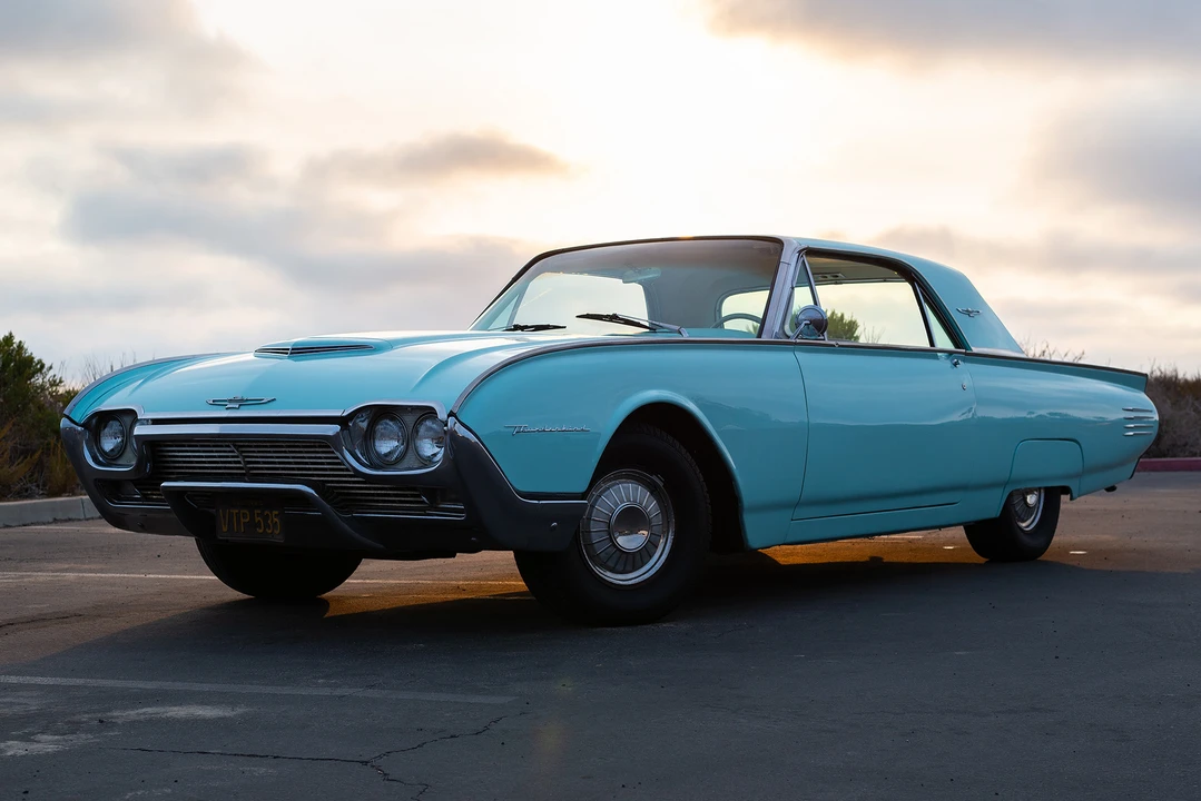 1961 Ford Thunderbird 3rd Gen - Image 7 of 31