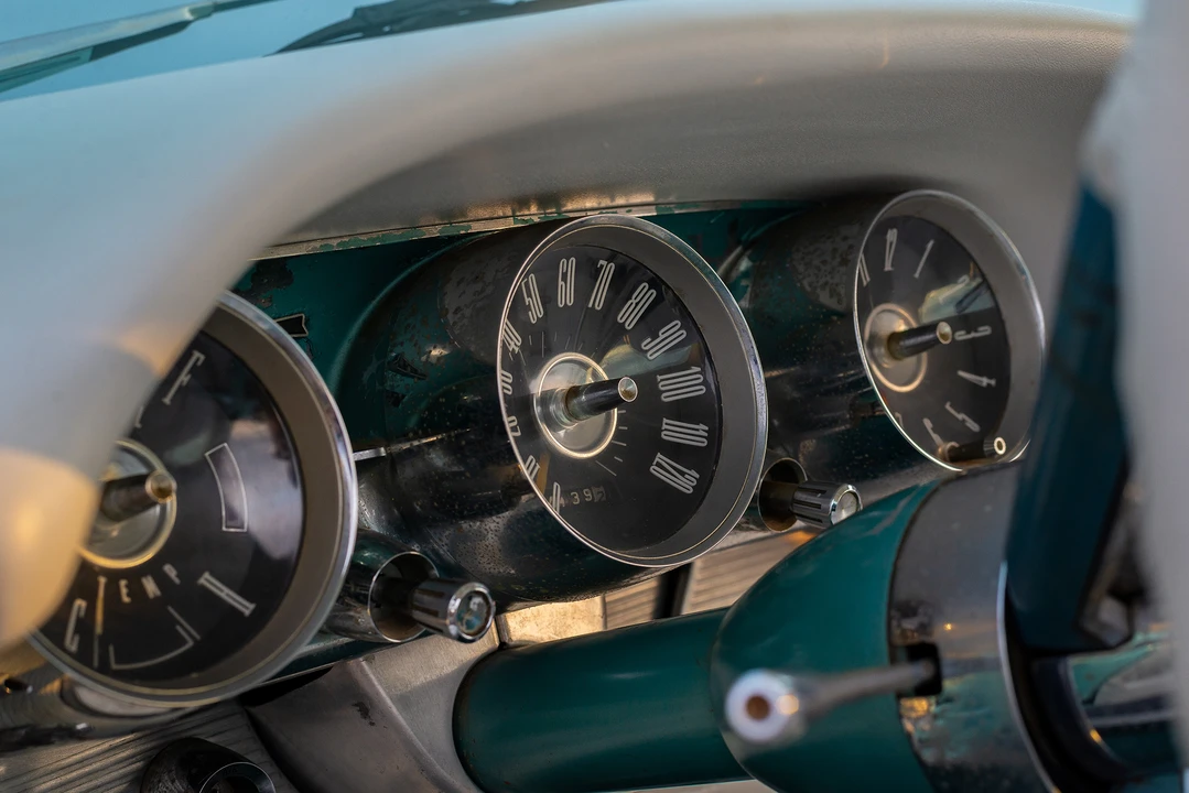 1961 Ford Thunderbird 3rd Gen - Image 28 of 31