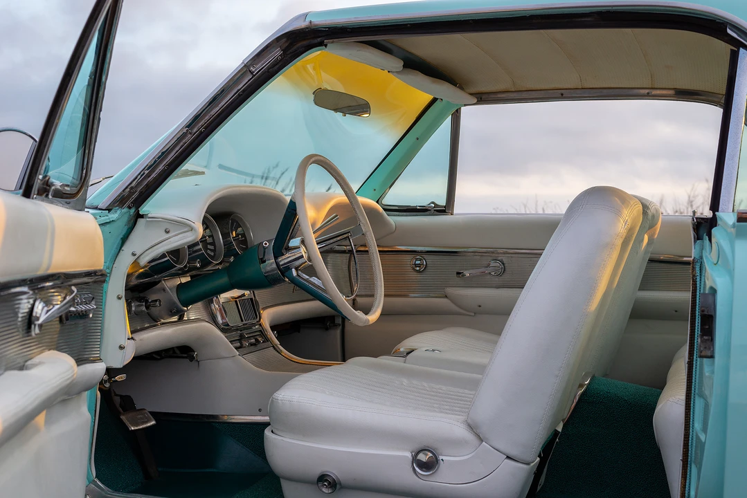 1961 Ford Thunderbird 3rd Gen - Image 31 of 31