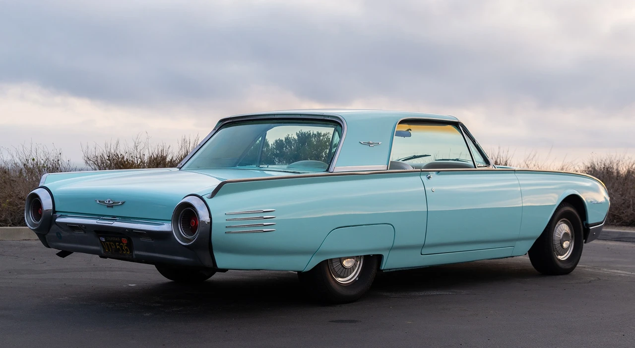 1961 Ford Thunderbird 3rd Gen - Image 4 of 31