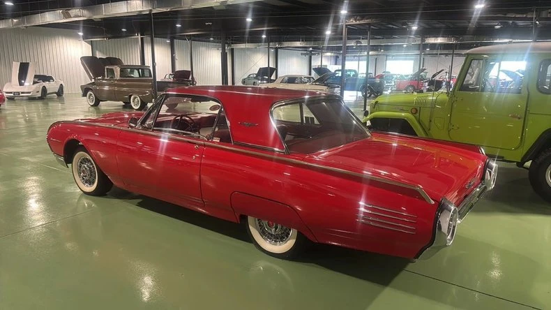 1961 Ford Thunderbird 3rd Gen - Image 3 of 8