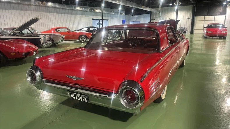 1961 Ford Thunderbird 3rd Gen - Image 2 of 8