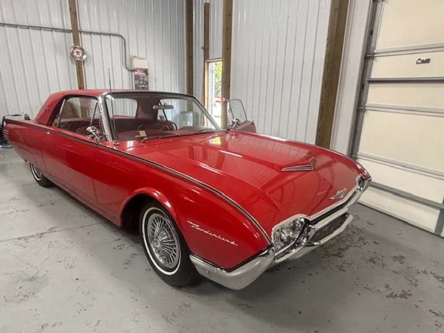 1961 Ford Thunderbird 3rd Gen - Image 3 of 11