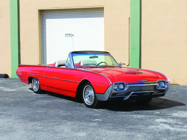 1961 Ford Thunderbird 3rd Gen - Image 2 of 2