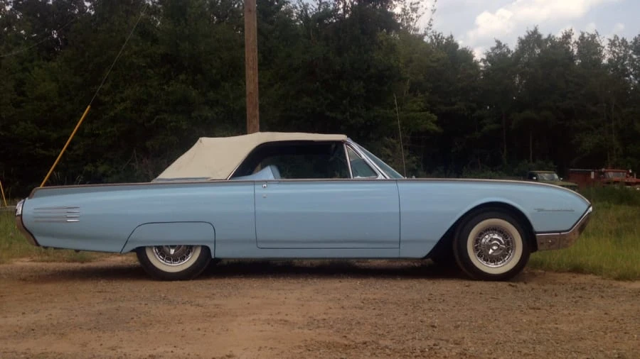 1961 Ford Thunderbird 3rd Gen - Image 2 of 11