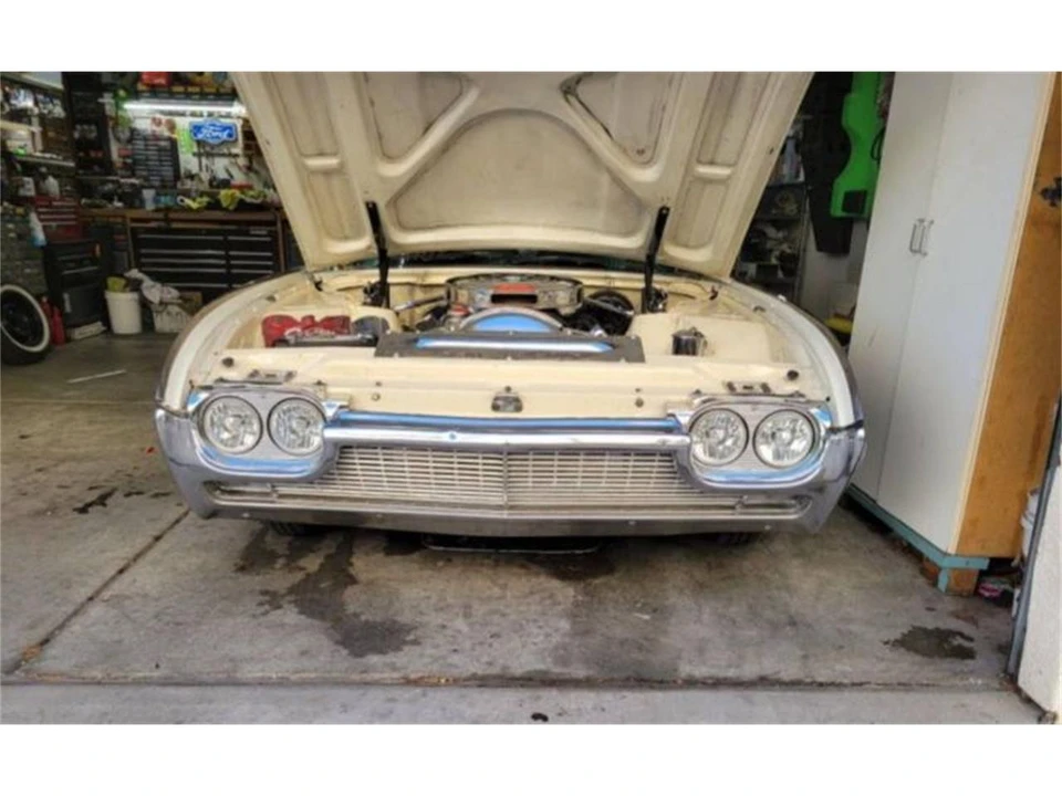 1961 Ford Thunderbird 3rd Gen - Image 8 of 11