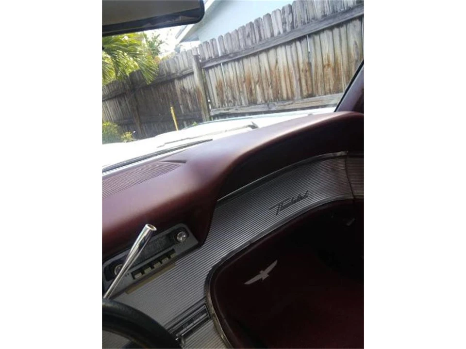 1961 Ford Thunderbird 3rd Gen - Image 7 of 10