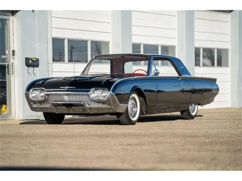 1961 Ford Thunderbird