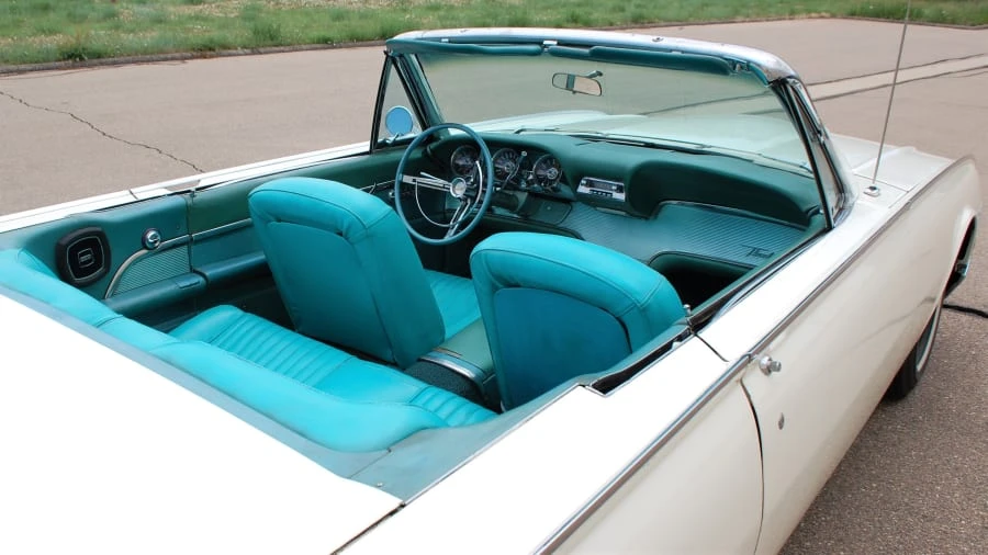 1961 Ford Thunderbird 3rd Gen - Image 7 of 12