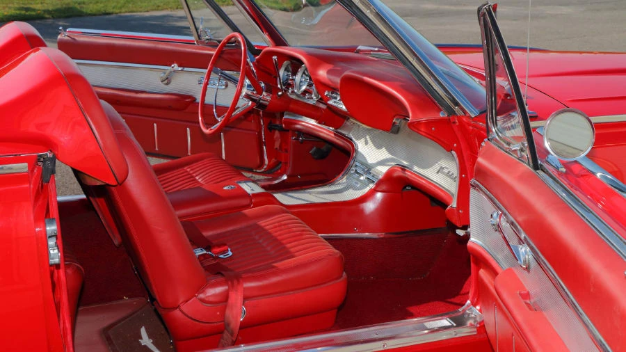 1961 Ford Thunderbird 3rd Gen - Image 5 of 12