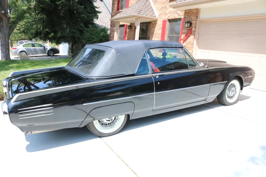 1961 Ford Thunderbird 3rd Gen - Image 12 of 31