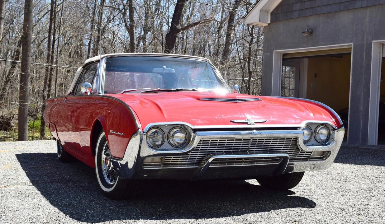 1961 Ford Thunderbird 3rd Gen - Image 5 of 31