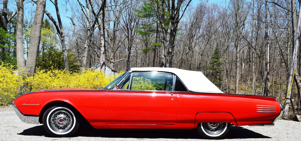 1961 Ford Thunderbird 3rd Gen - Image 10 of 31