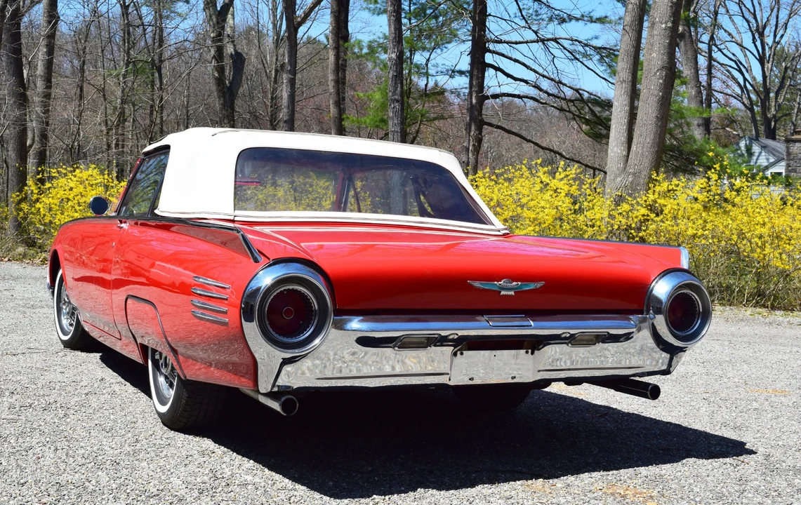 1961 Ford Thunderbird 3rd Gen - Image 16 of 31