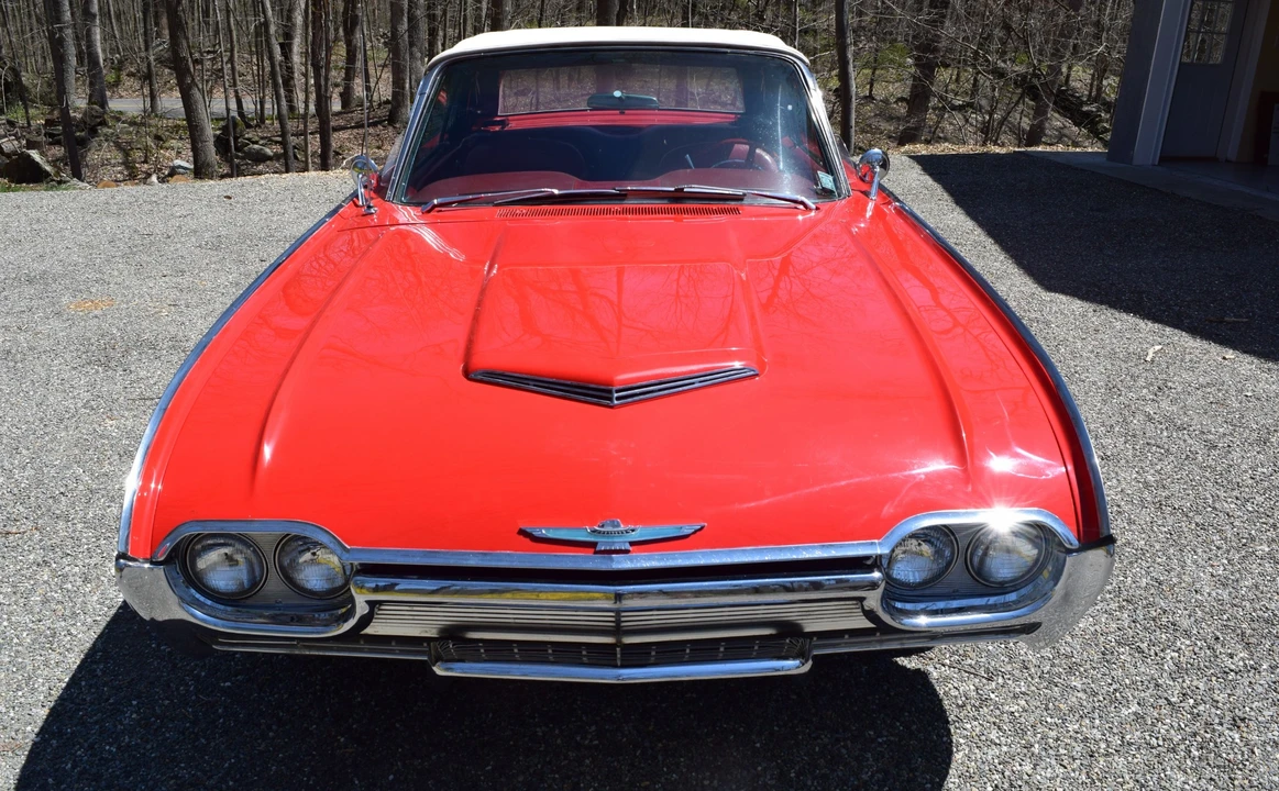 1961 Ford Thunderbird 3rd Gen - Image 24 of 31