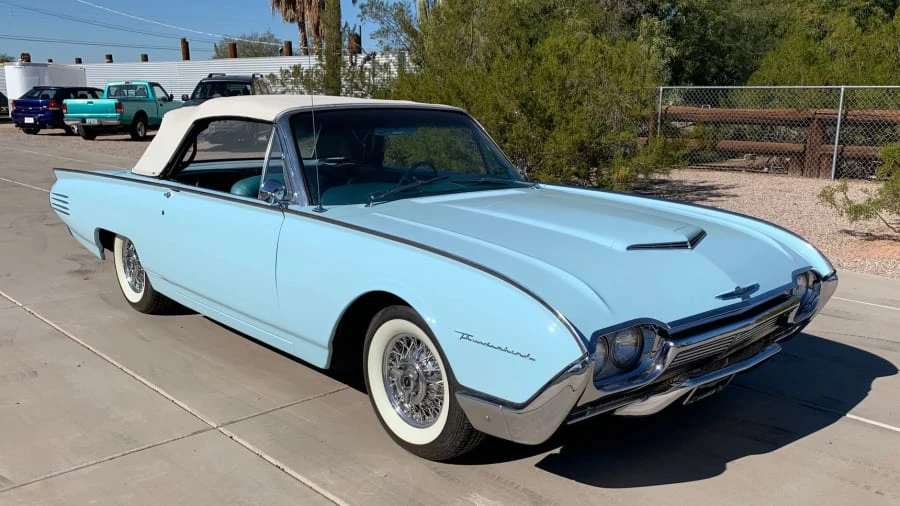 1961 Ford Thunderbird 3rd Gen - Image 4 of 6