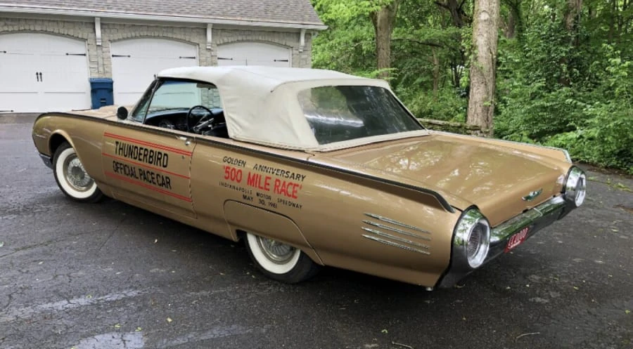 1961 Ford Thunderbird 3rd Gen - Image 3 of 8